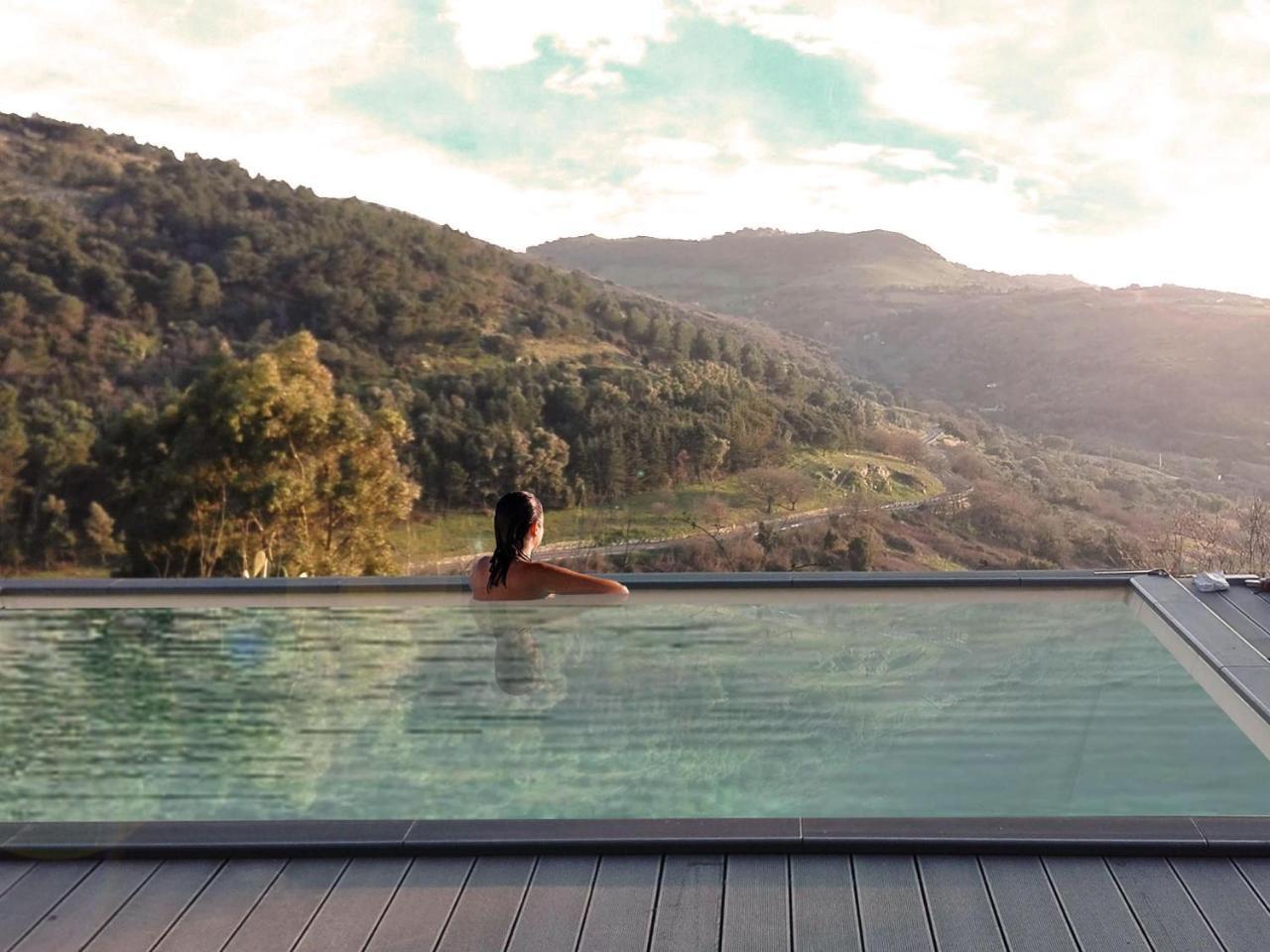 Tuffudesu Experience (Adults Only) Bed & Breakfast Osilo Bagian luar foto